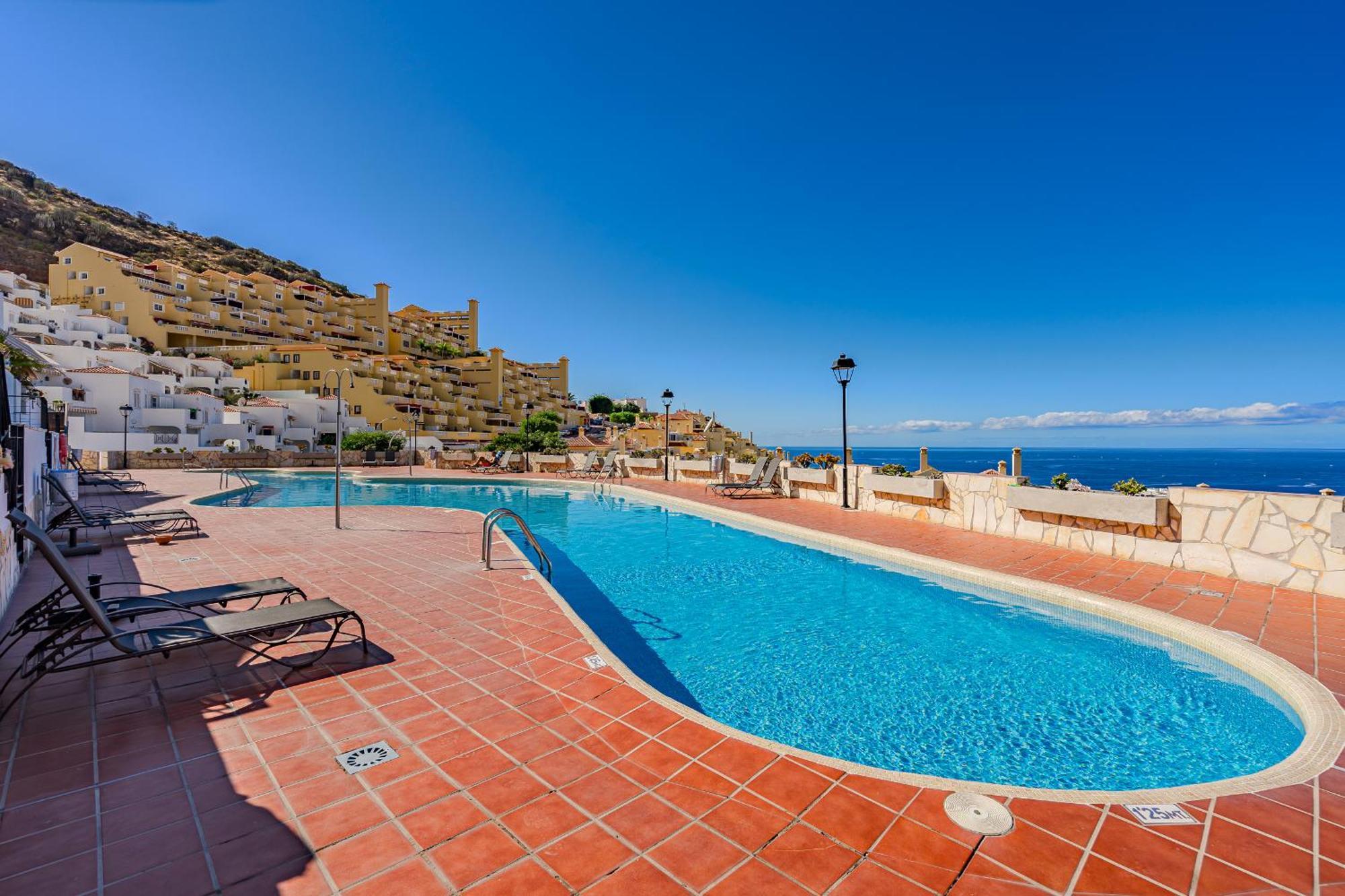 Apartment In Balcon Del Atlantico 아데제 외부 사진